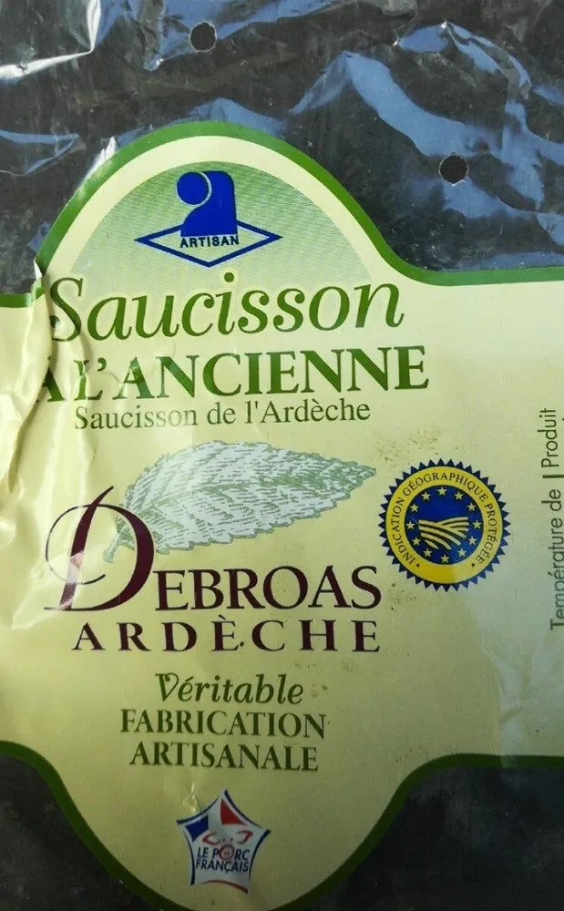 Saucisson à l'ancienne. Debroas Ardèche