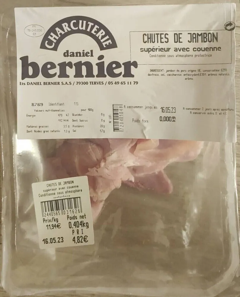 Chutes de jambon supérieur avec couenne
