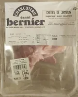 Chutes de jambon supérieur avec couenne