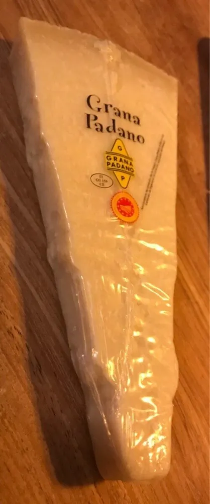Grana padabo (parmesan)