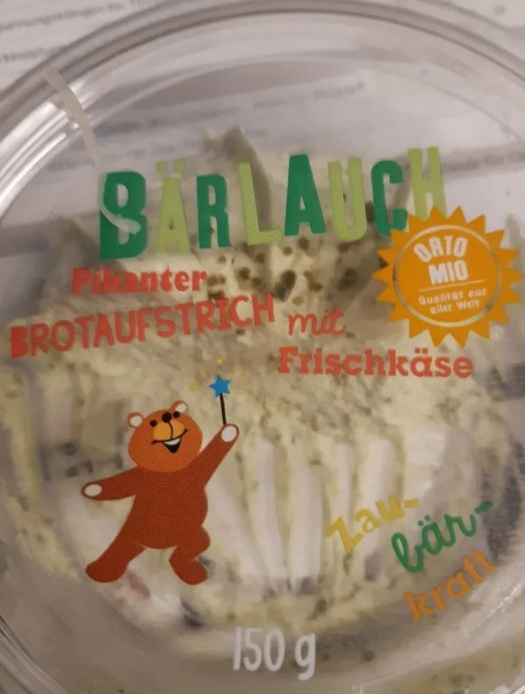 Pikanter Brotaufstrich mit Frischkäse und Bärlauchpesto