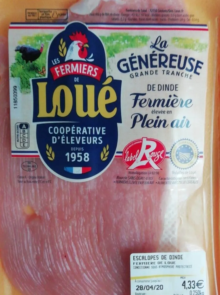Grande tranche de dinde fermière élevée en plein air