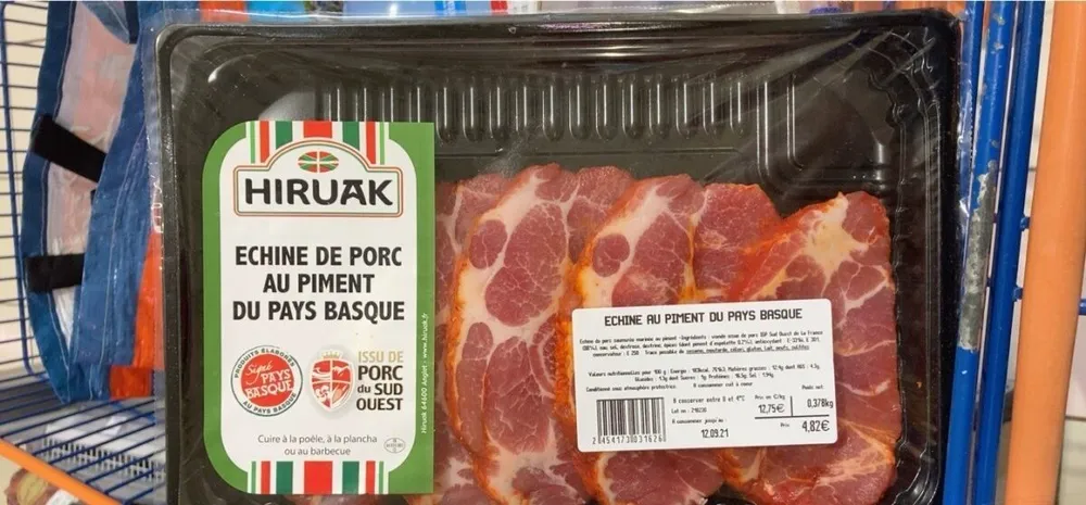 Echine au piment du pays basque