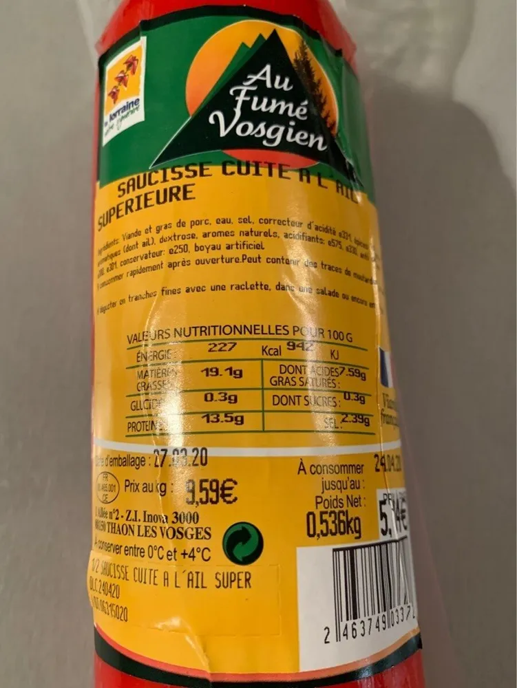 Saucisse cuite a l'ail superieure
