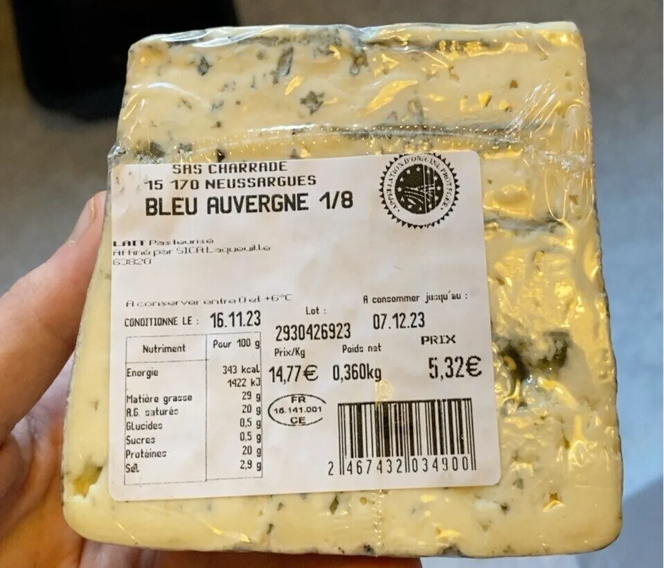BLEU AUVERGNE