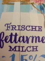Frische fettarme Milch