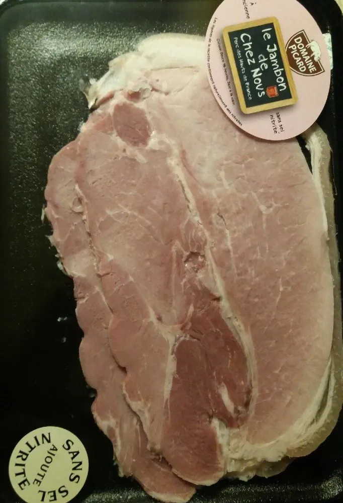 Jambon à l'ancienne cuit avec couenne