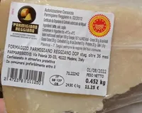 Formaggio parmigiano reggiano DOP stagionato oltre 36 mesi