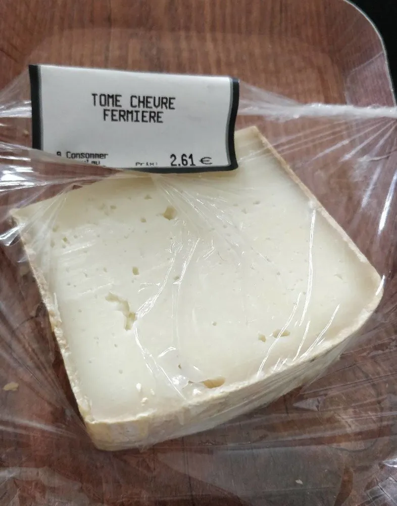 Tome chèvre fermière