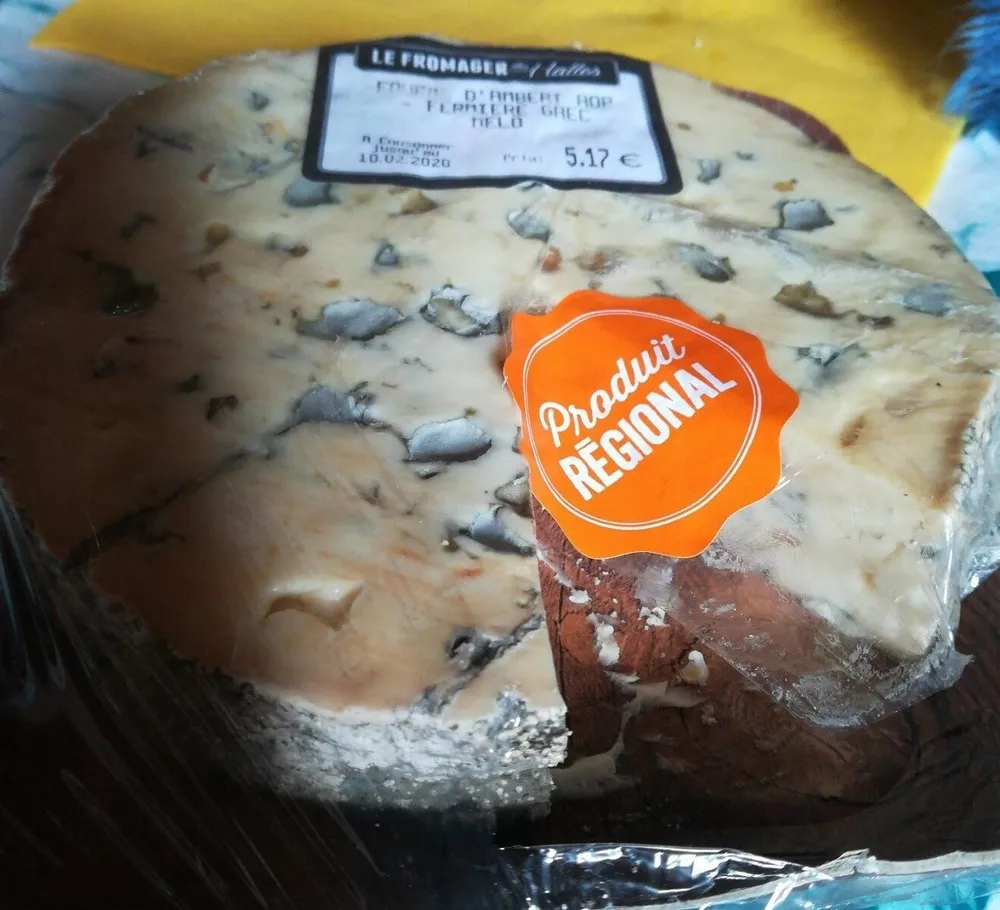 Fourme d'ambert aop