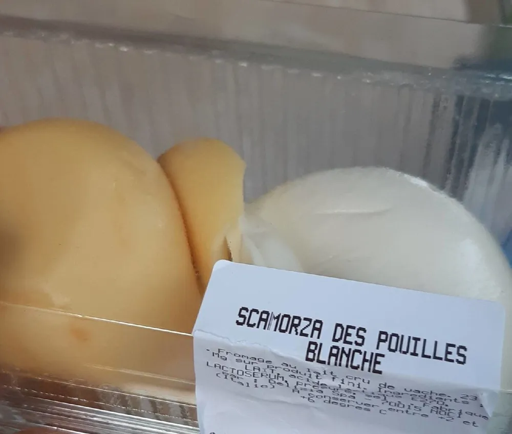 Scamorza des pouilles blanches