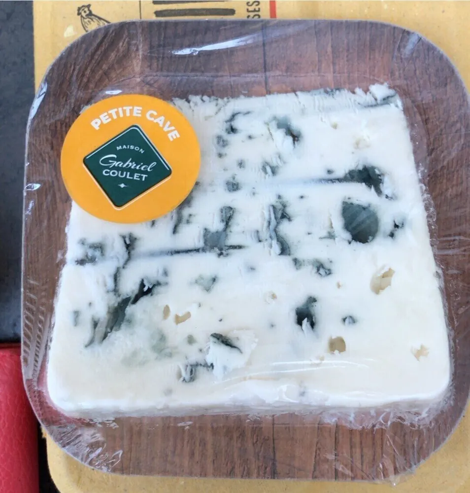Roquefort petite cave
