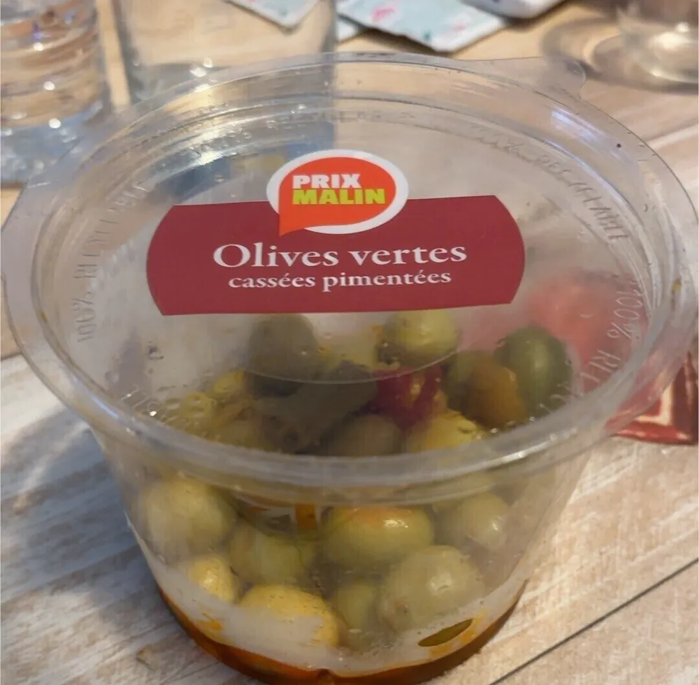 Olives vertes pimentées