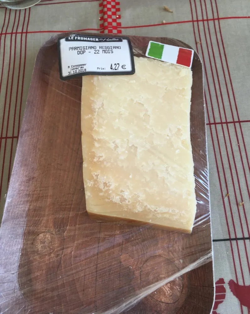 Parmiggiano reggiano dop