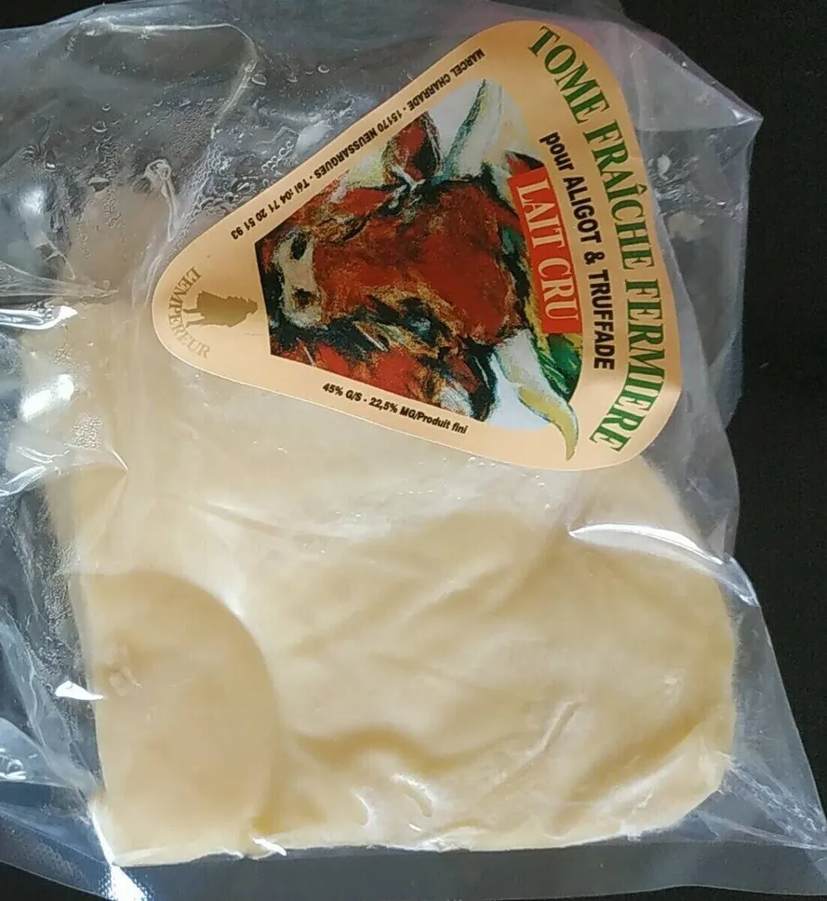 Tome fraîche fermière