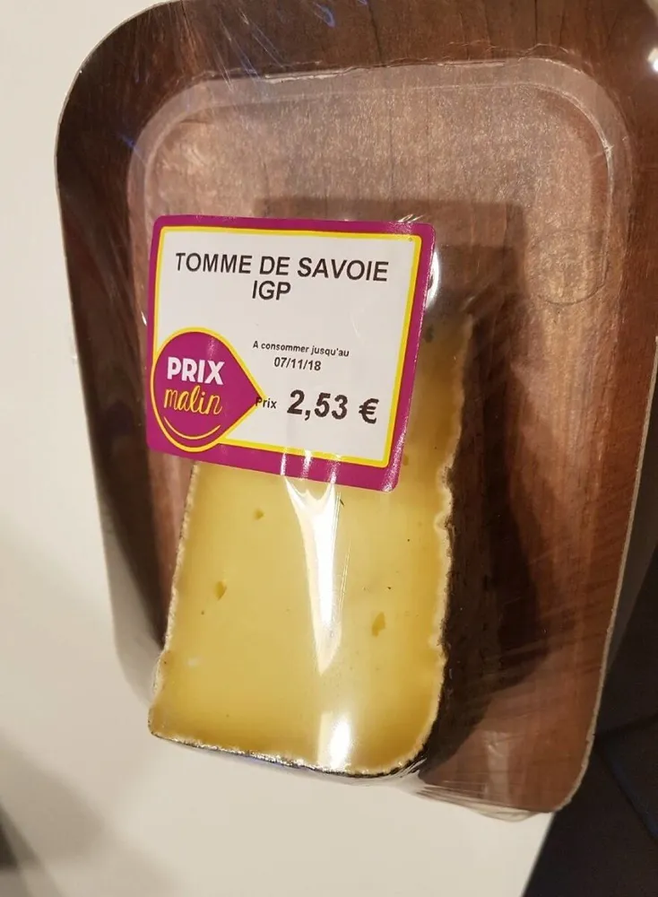 tomme de savoie IGP