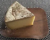 Tomme de savoie IGP fruitée