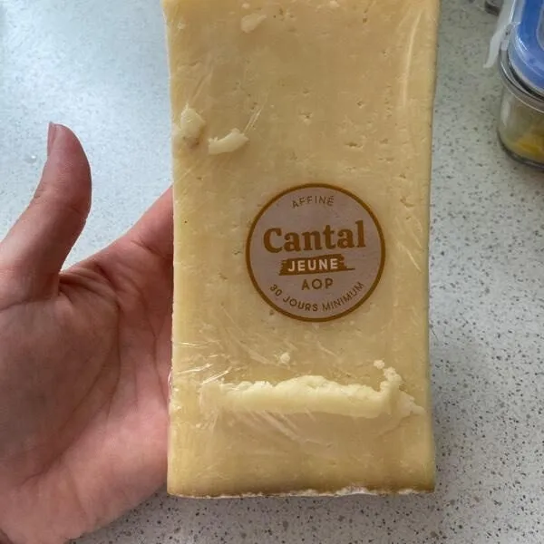 Cantal AOP