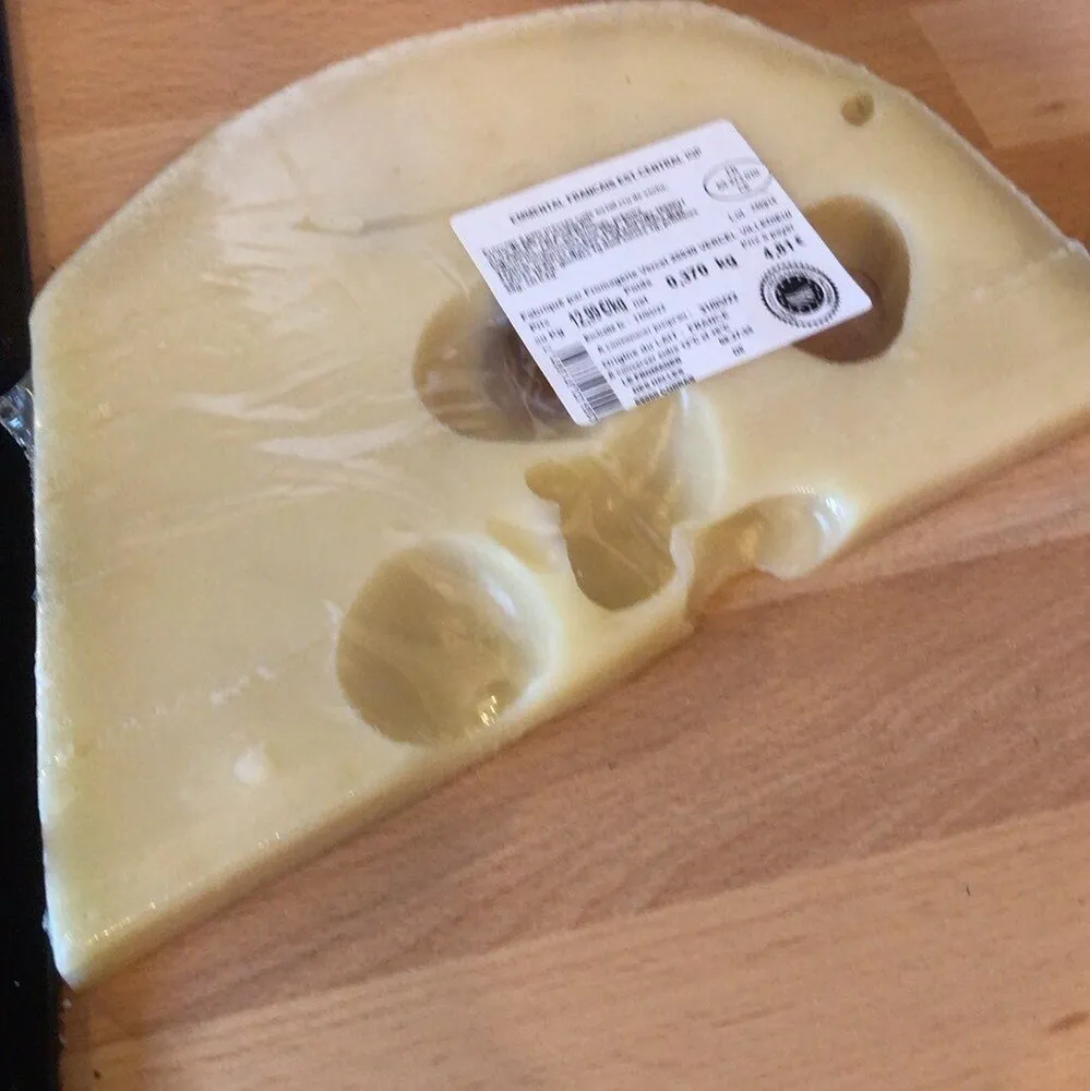 Emmental français est central igp