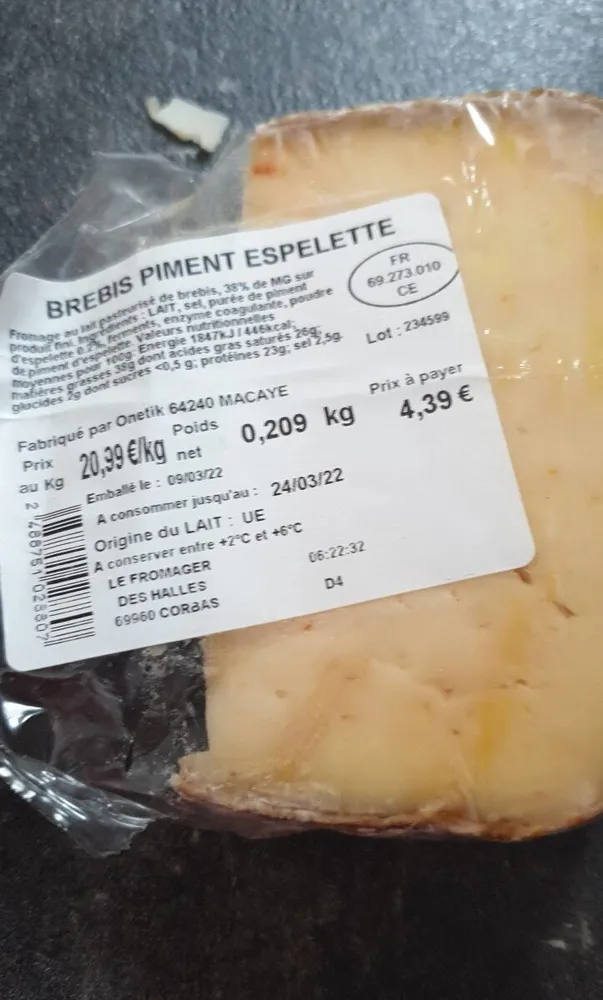 Fromage brebis piment espelette