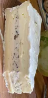 Pointe brie de Maux Aop  a la truffe d’ete