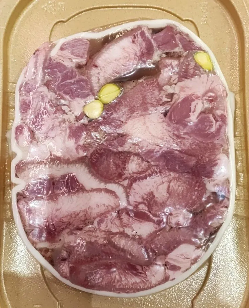 Tête roulée pistachée bloc