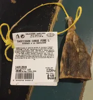 Saucisson corse fumé à la châtaigne.