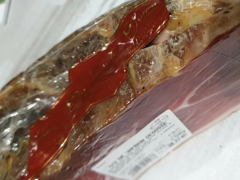 1/2 de jambon dessosé