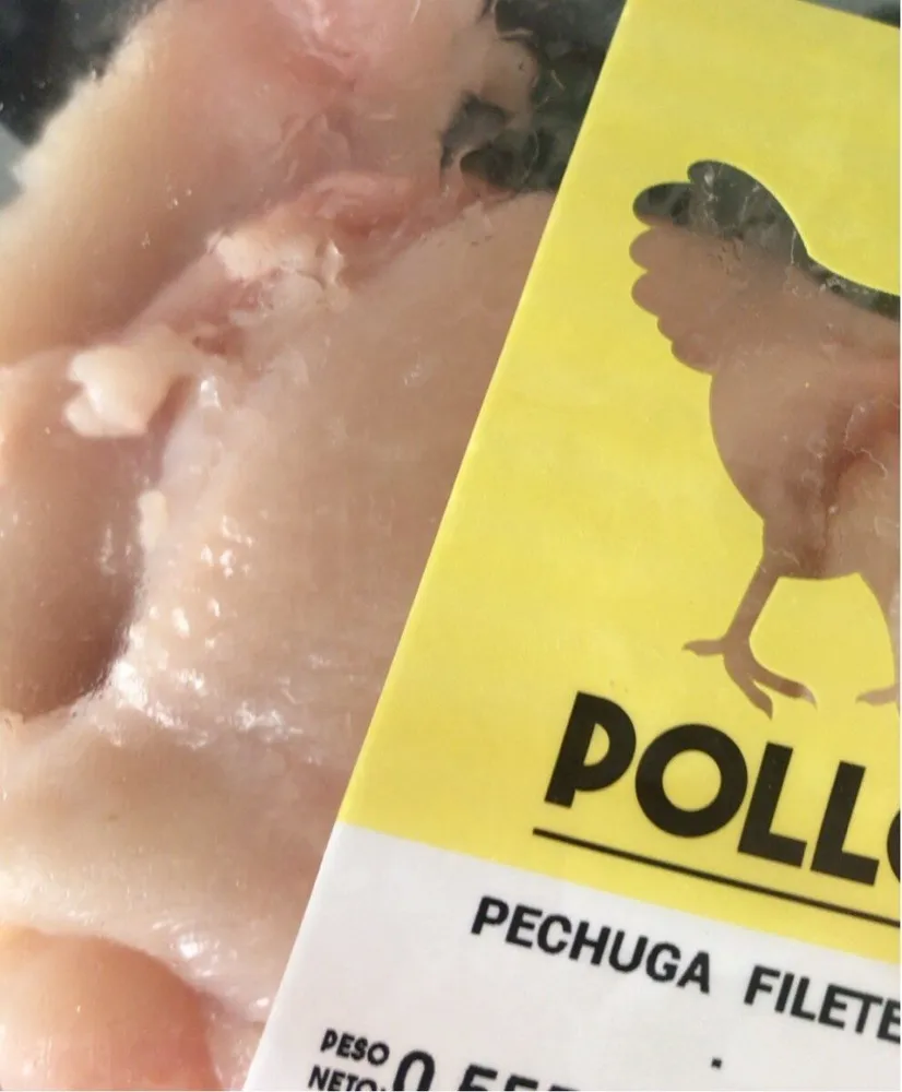 Pechuga de pollo fileteada