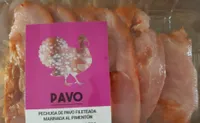 Pechuga de pavo fileteada marinada al pimento