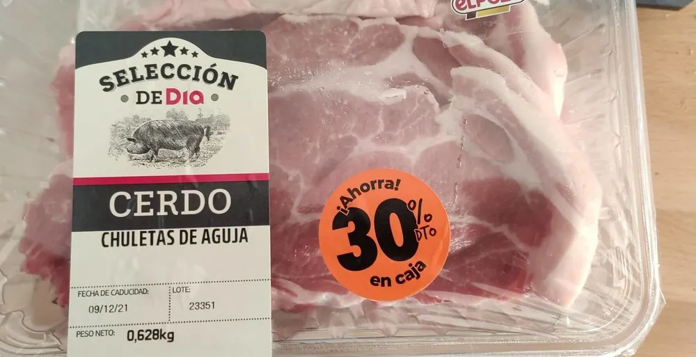 Selección de día - cerdo chuletas de aguja