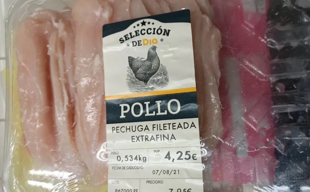 Pechuga de pollo fileteada