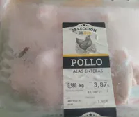 Alas enteras de pollo
