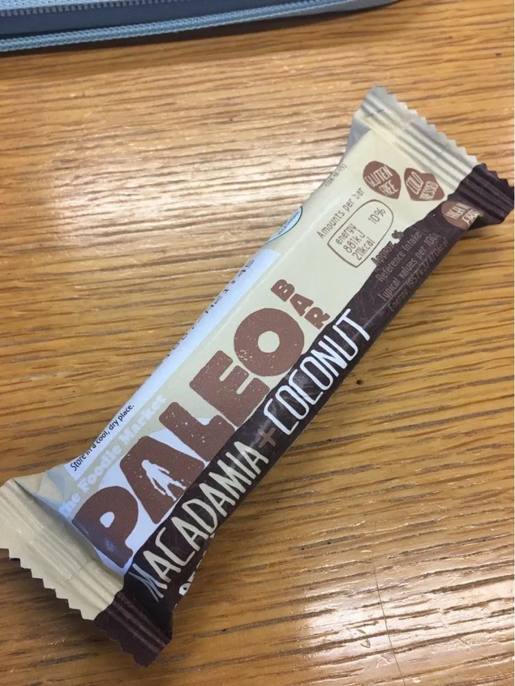 Paleo Bar Macadamia coconut
