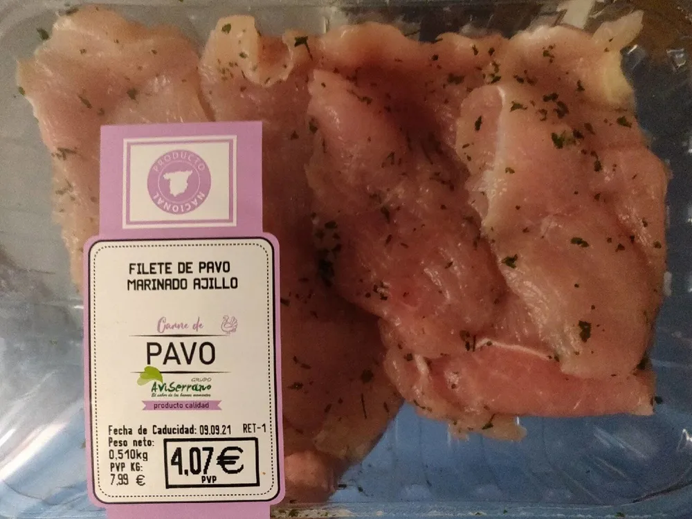 Filete de pavo marinado ajillo