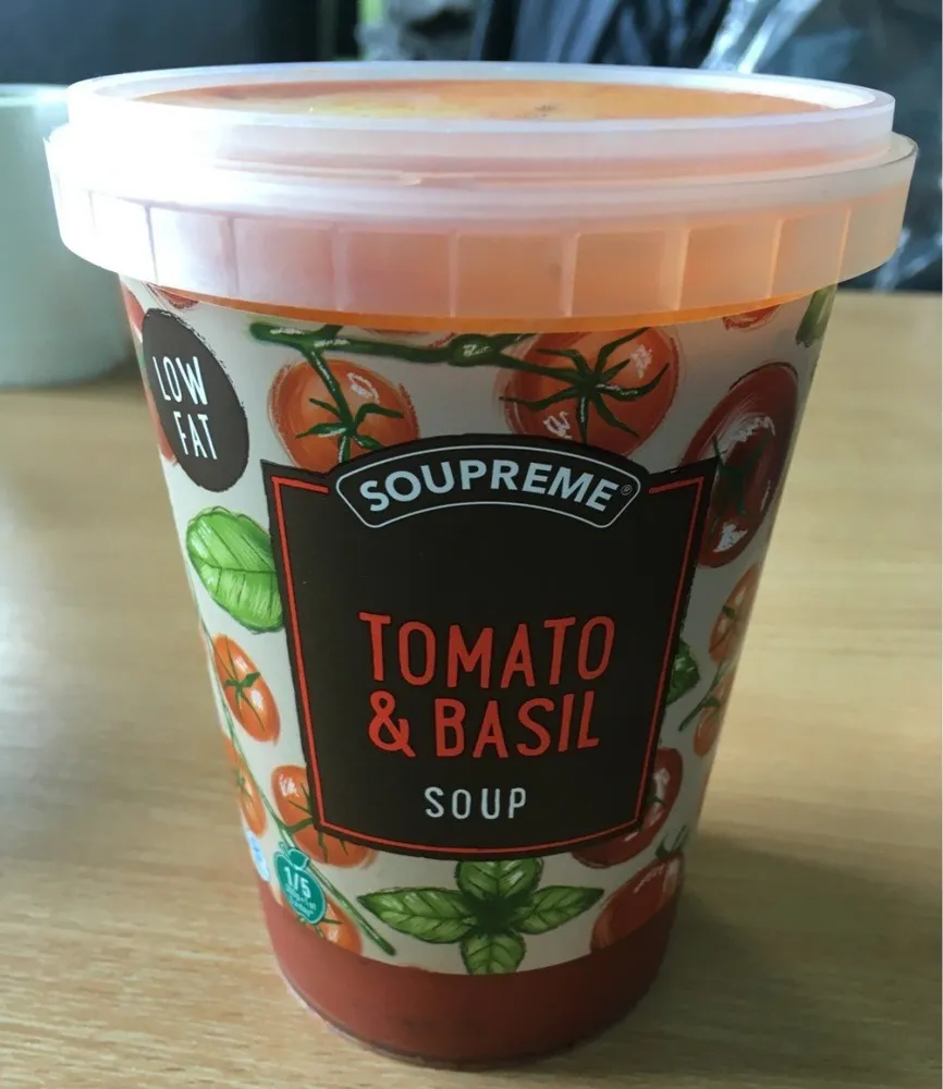 Tomato & basil soup