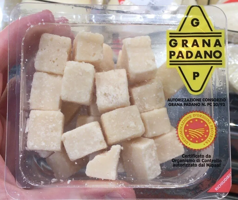 Formaggio grana padano Dop cubetti