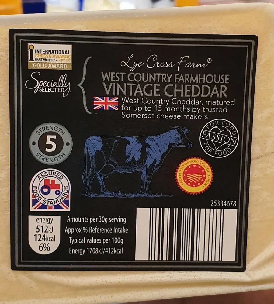 Queso cheddar