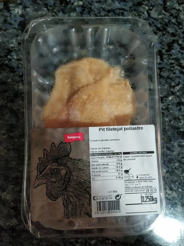 Pit filetejat de pollastre