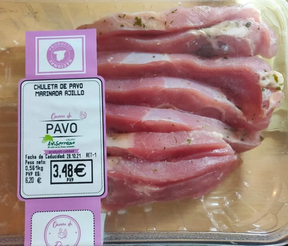 Chuleta de pavo marinada ajillo