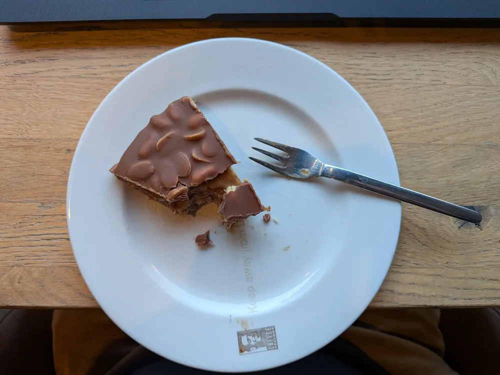 Mandeltorte Karamell Erdnuss