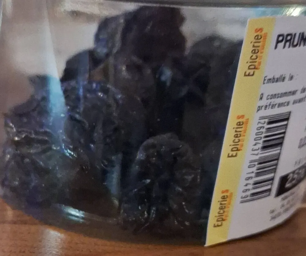 Pruneaux dénoyautés
