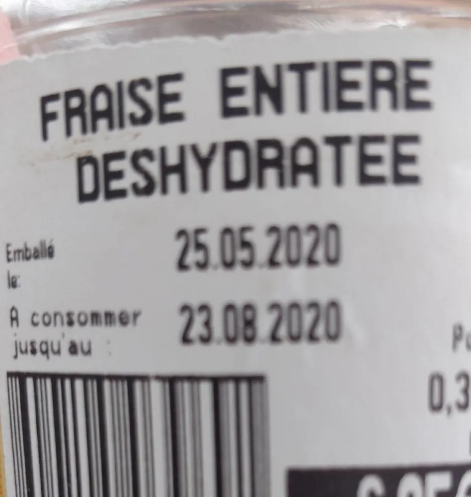 Fraises entières déshydratées