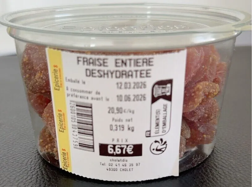 Fraise entiere deshydratée