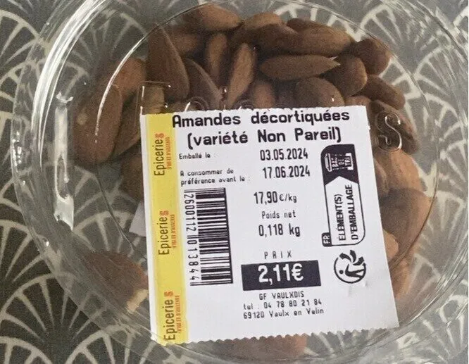 Amandes décortiquées