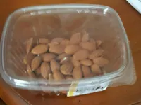 Amandes decortiquees