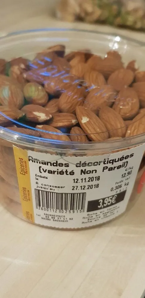 Amandes décortiquées