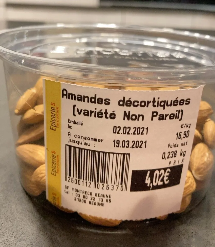 Amandes decortiquees