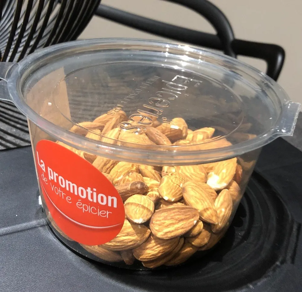 Amandes décortiquées