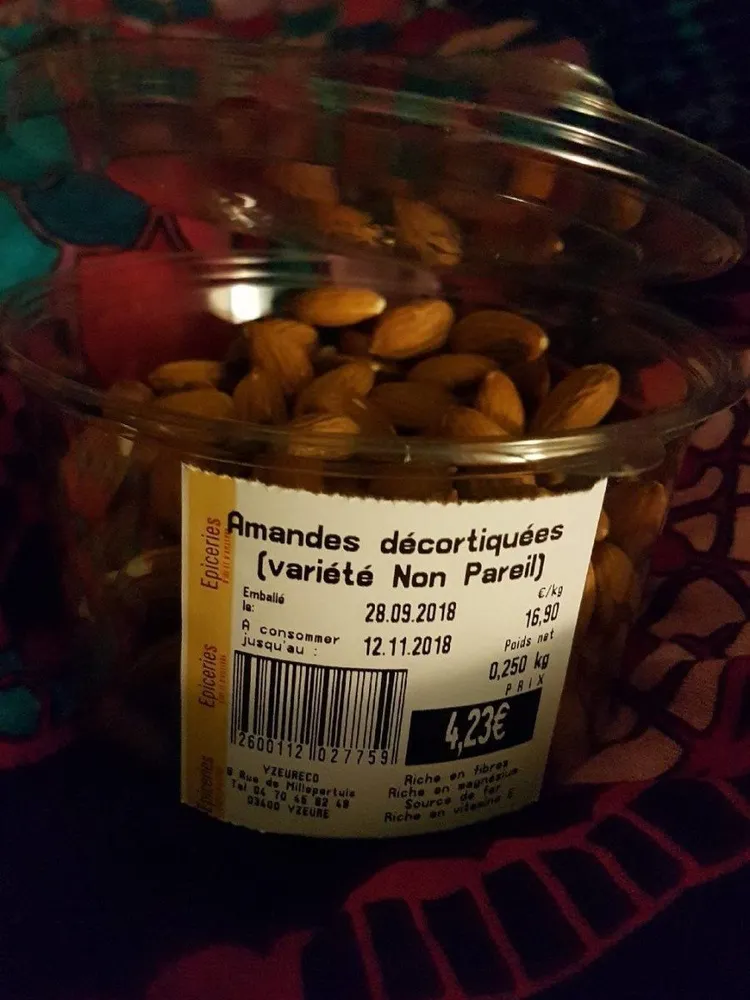 Amande décortiqué